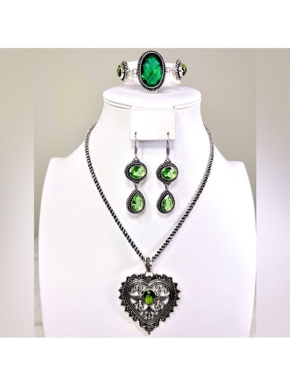 Peridot Rope Design 925 Pendant Bracelet Earrings & Chain (synthetic stones) - Picture 1 of 11